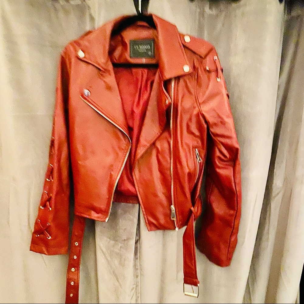 Red leather jacket - Picture 2 of 6